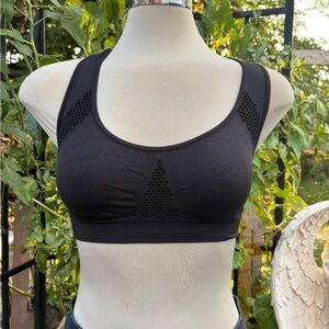 Joe Fresh Black Top Size M